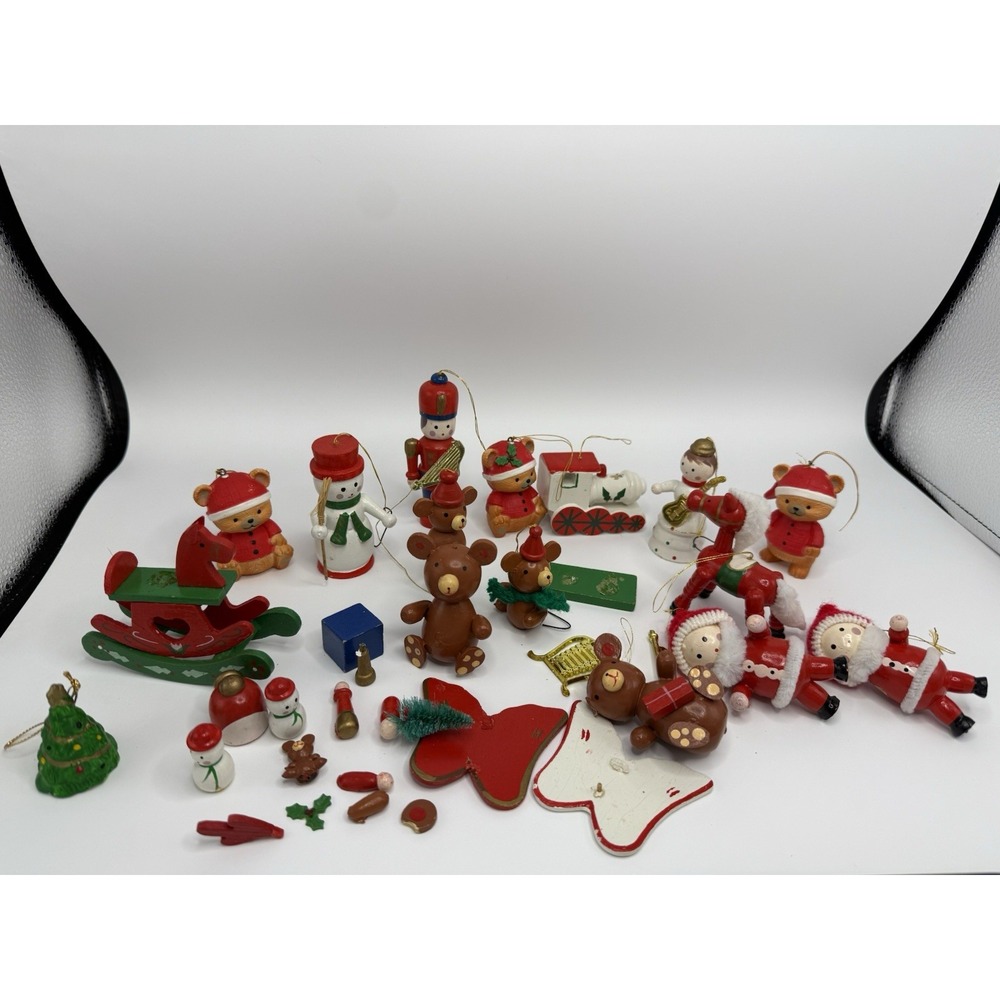 Lot Of 15 Vtg Wooden/Plastic Christmas Tree Ornaments Rustic Hanging Decorations